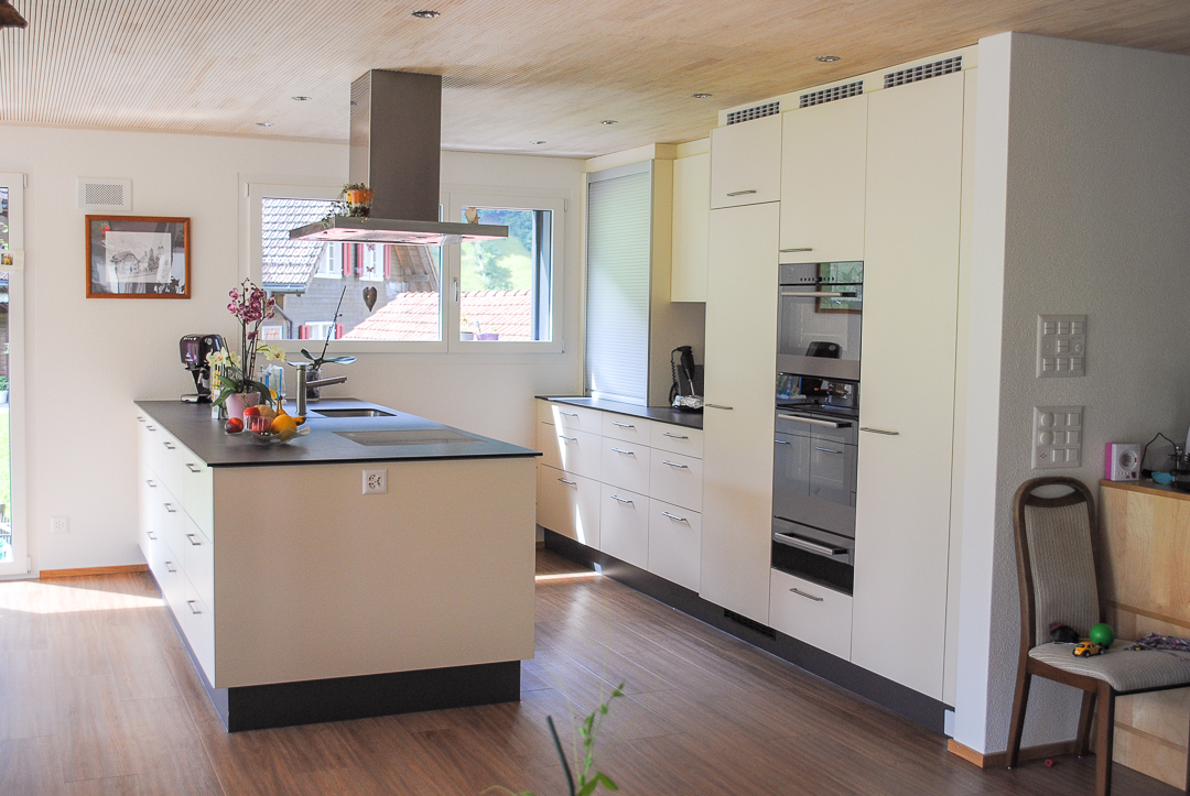 Küchen › Schreinerei Röthlin